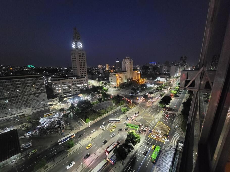 Espacoso No Centro Río de Janeiro